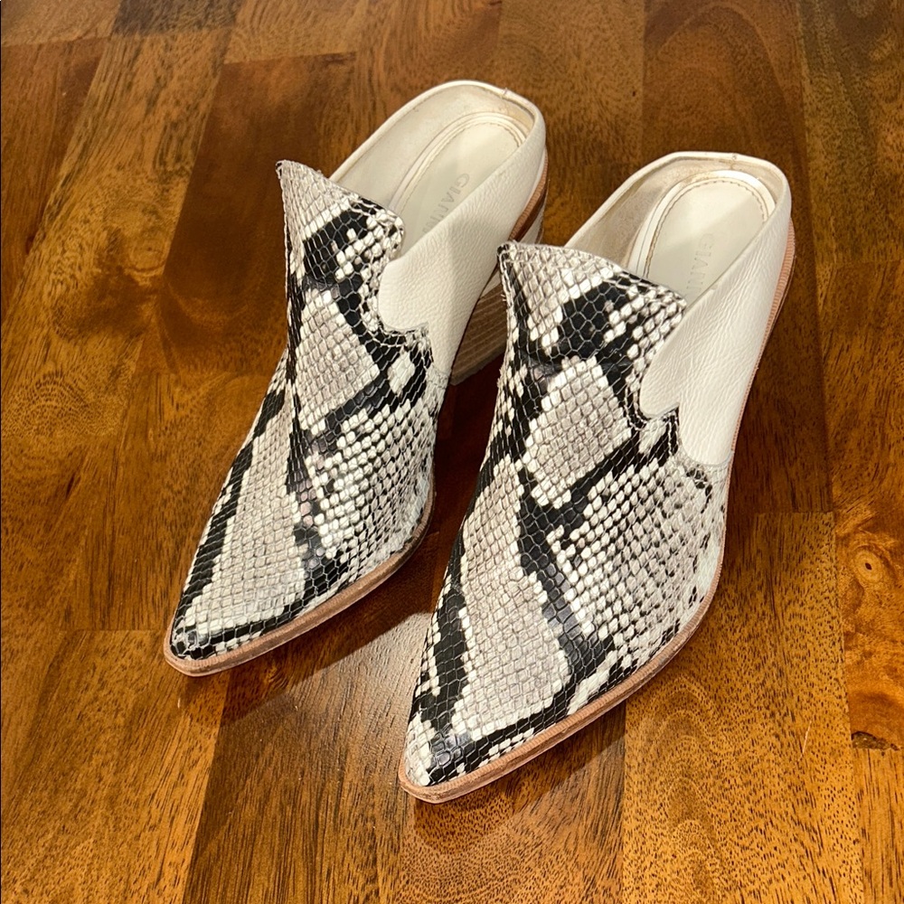Giani Bernini Black and White Snakeskin Mules